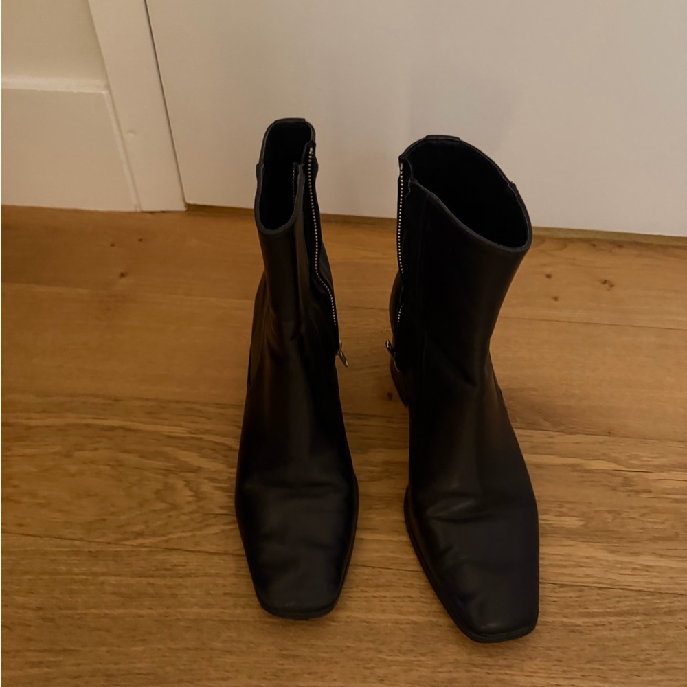 Tony Bianco Black Leather Ankle Boots